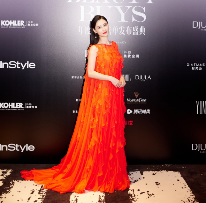 刘嘉玲|55岁刘嘉玲同框41岁张柏芝,差距一目了然,网友:都整成什么样了