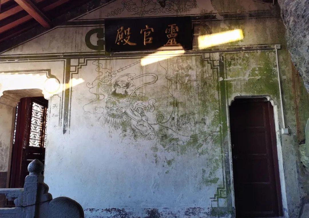 黑白的触动 乘着高铁游湖北，从武汉，到武当 （第七站：武当山）