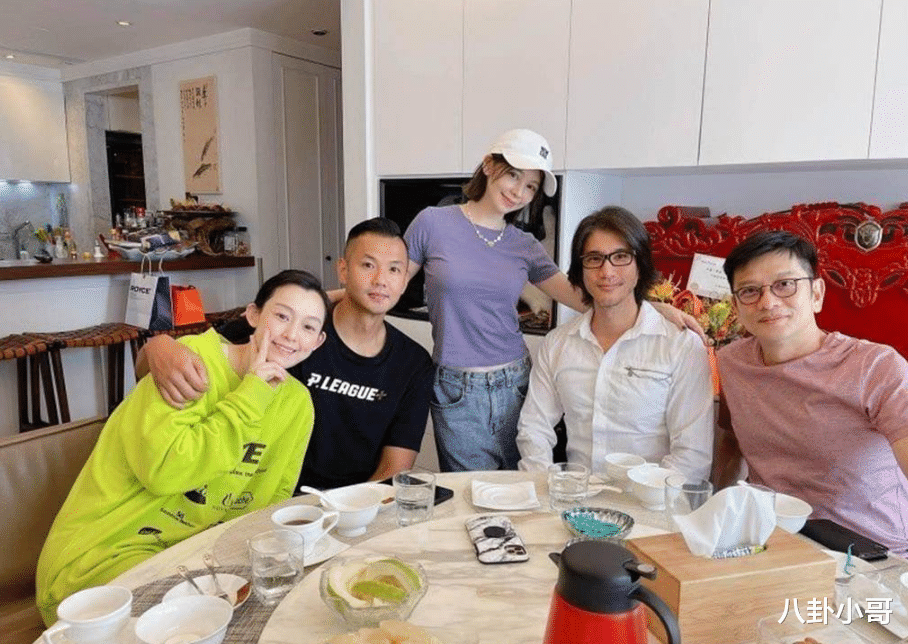 李靓蕾|李靓蕾发文为黑人夫妇澄清,却引起网友不满,直呼“这个女人太可怕!”