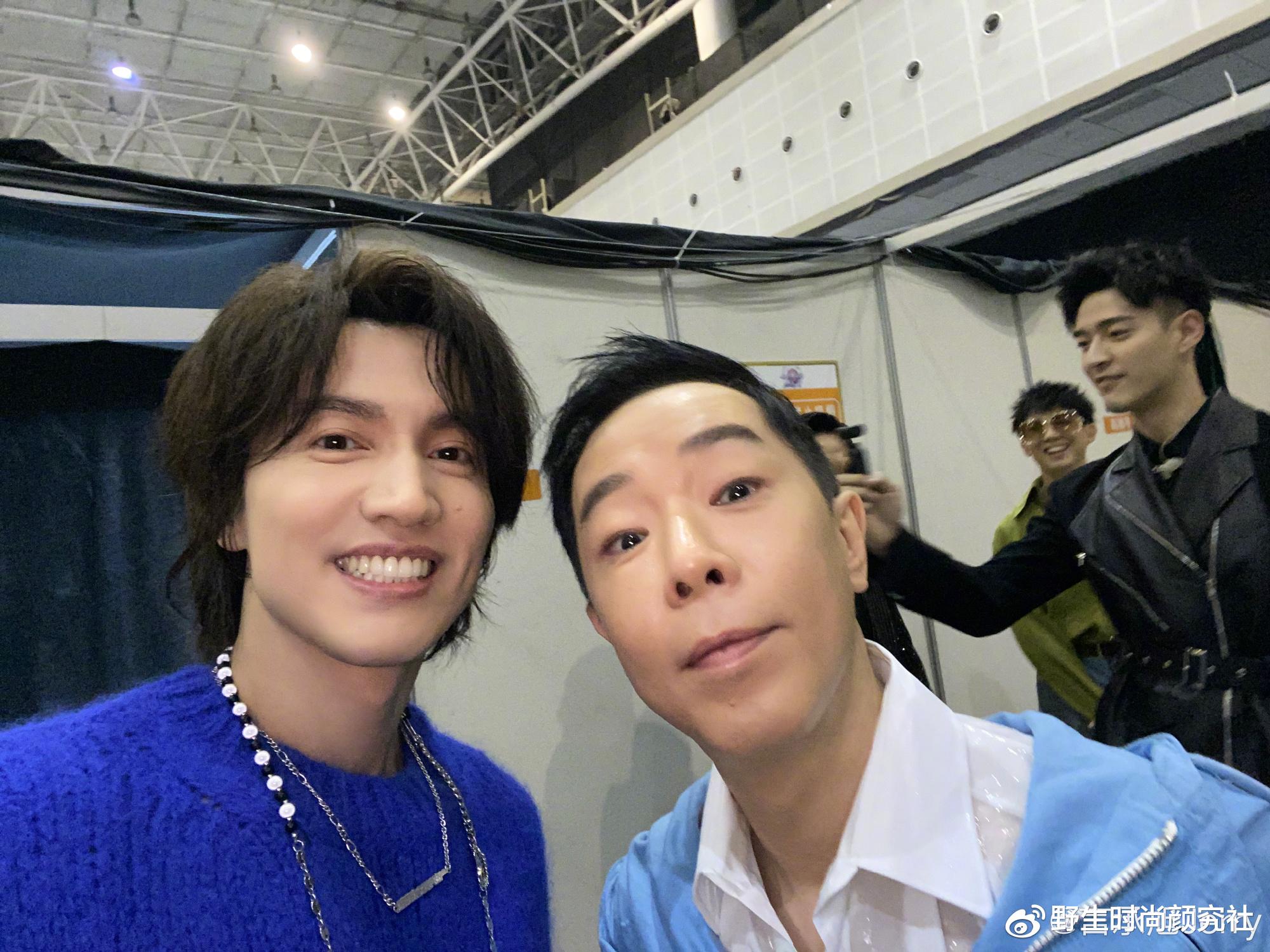 野生时尚颜究社 24岁到44岁都长一个样，他准备帅到老吗？