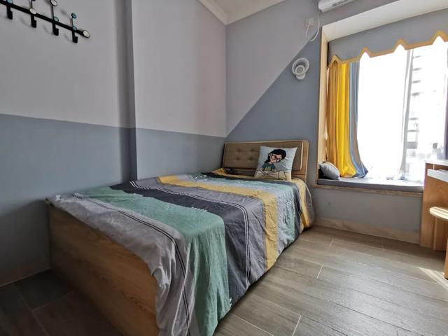 |床头柜要多大才合适？卧室太小，放不下床头柜怎么办？