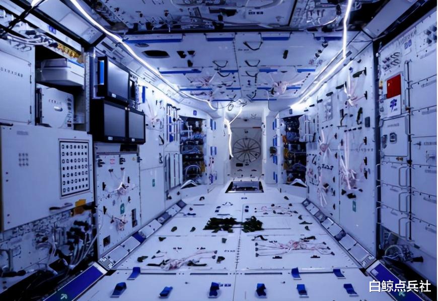 航天员 太空迎来“新客人”，女航天员将“出差”6个月，她到底是谁？