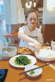 秋秋聊育儿|神回复:女朋友在当足浴技师,工资一个月最少两万起步,正规么?