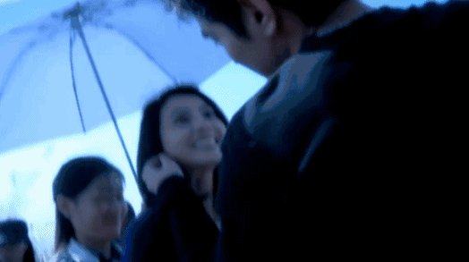 电影|女演员秦岚的瓜：为爱花光所有积蓄，如今也只是自食恶果罢了