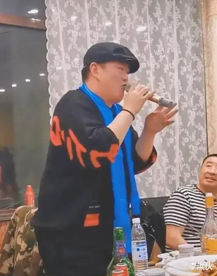 赵本山|会投胎有多重要？王思聪身边美女环绕，赵本山儿子到哪儿都是焦点