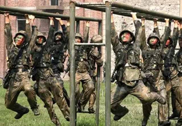 特种兵|2009年国际特种兵竞赛，张金涛率队破纪录，打败欧美13支特种部队