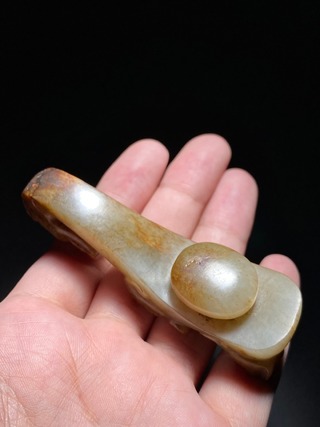 和田玉籽料|汉 和田玉籽料 螭龙纹 玉带钩