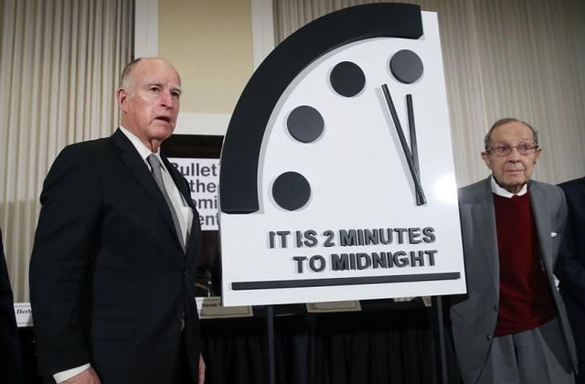 我们的地球 美敲响“末日之钟”：距午夜24时，仅剩100秒，全球爆炸倒计时