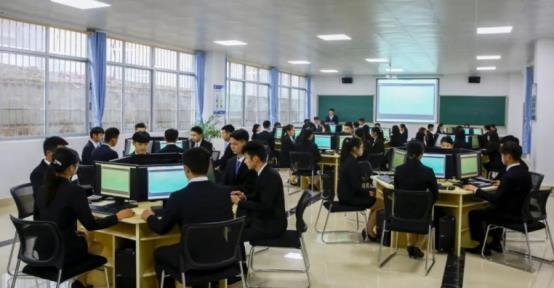 大学|就业率“垫底”的4大专业，毕业即“失业”，985大学也“为难”