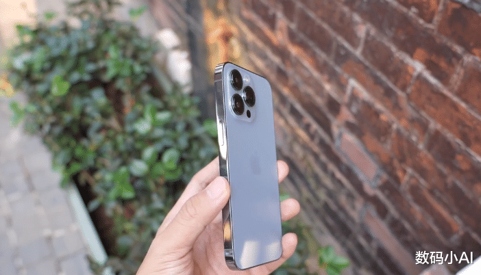 iphone13 pro|瑞士工作4天就能买iPhone13 Pro，美国6天，中国人呢？