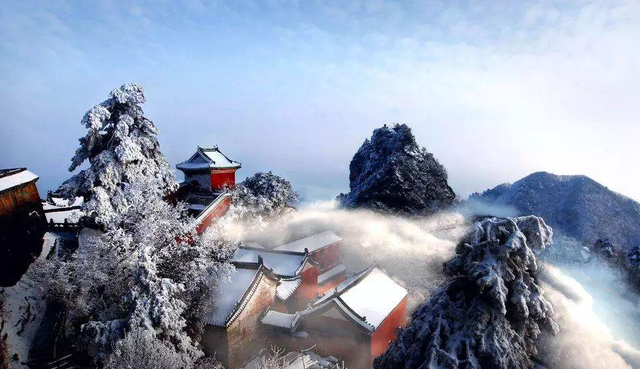 古镇 湖北再迎一座“假古镇”，总投资约50亿元，预计2022年建成