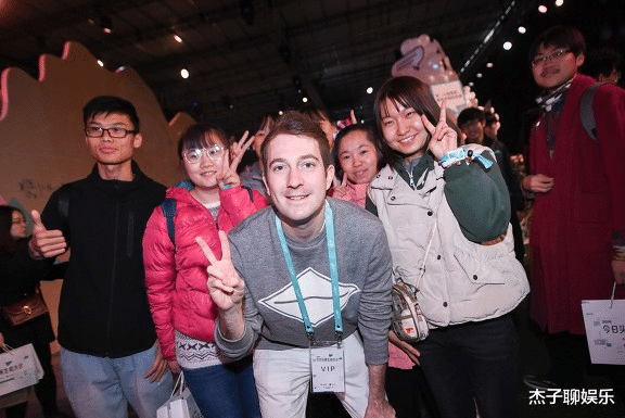 郭杰瑞|在中国走红的美国富二代，被央视点赞，却在自己国家被骂“走狗”