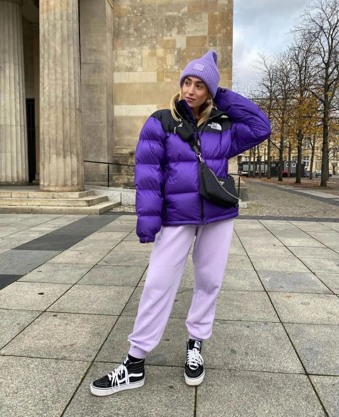 帽子 还怕脑袋瓜扛不住寒冷?4款宝藏帽子百搭显脸小,大脸女孩的福音