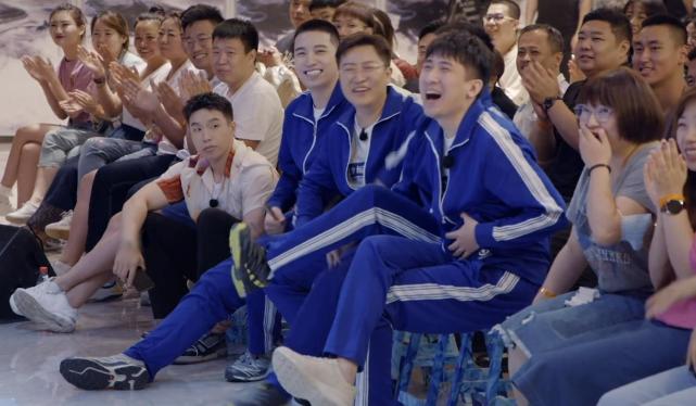 德云斗笑社|输不起的烧饼，请你退出《德云斗笑社》吧，黑着脸给谁看呢？