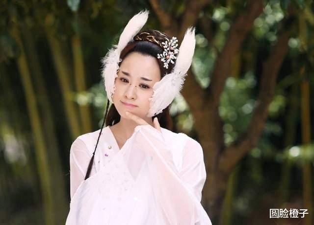 王楚然|总感觉王楚然长得像另一个女明星，终于找到了