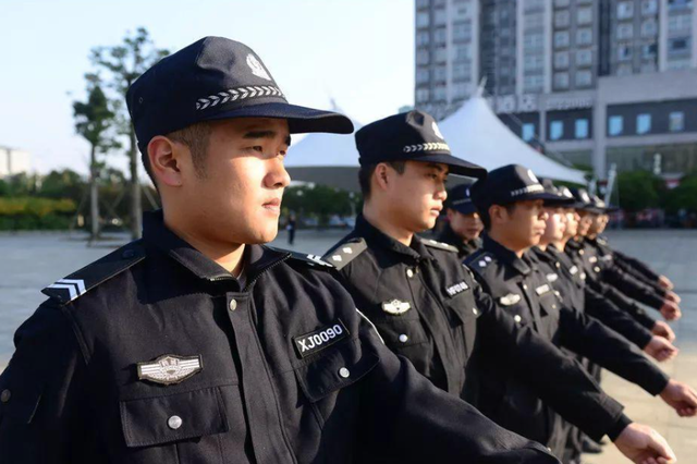 |原来选择辅警都是有理由的，辅警和协警的差距，真的不是一星半点