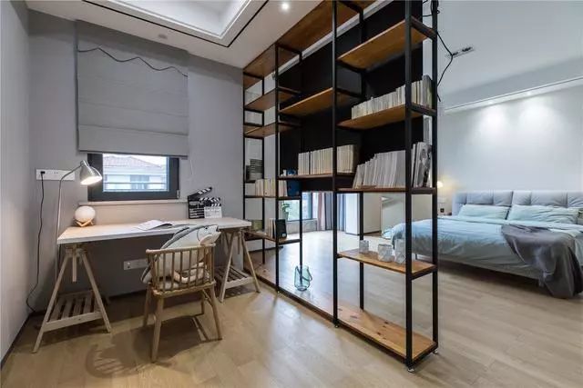 装修设计指南 北欧+现代,客厅里面看电影,这个家通透的不像话!