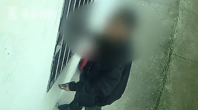 万科|上海88平2层楼卖中介38万，中介转手卖83万，大爷后悔欲毁约遭拒