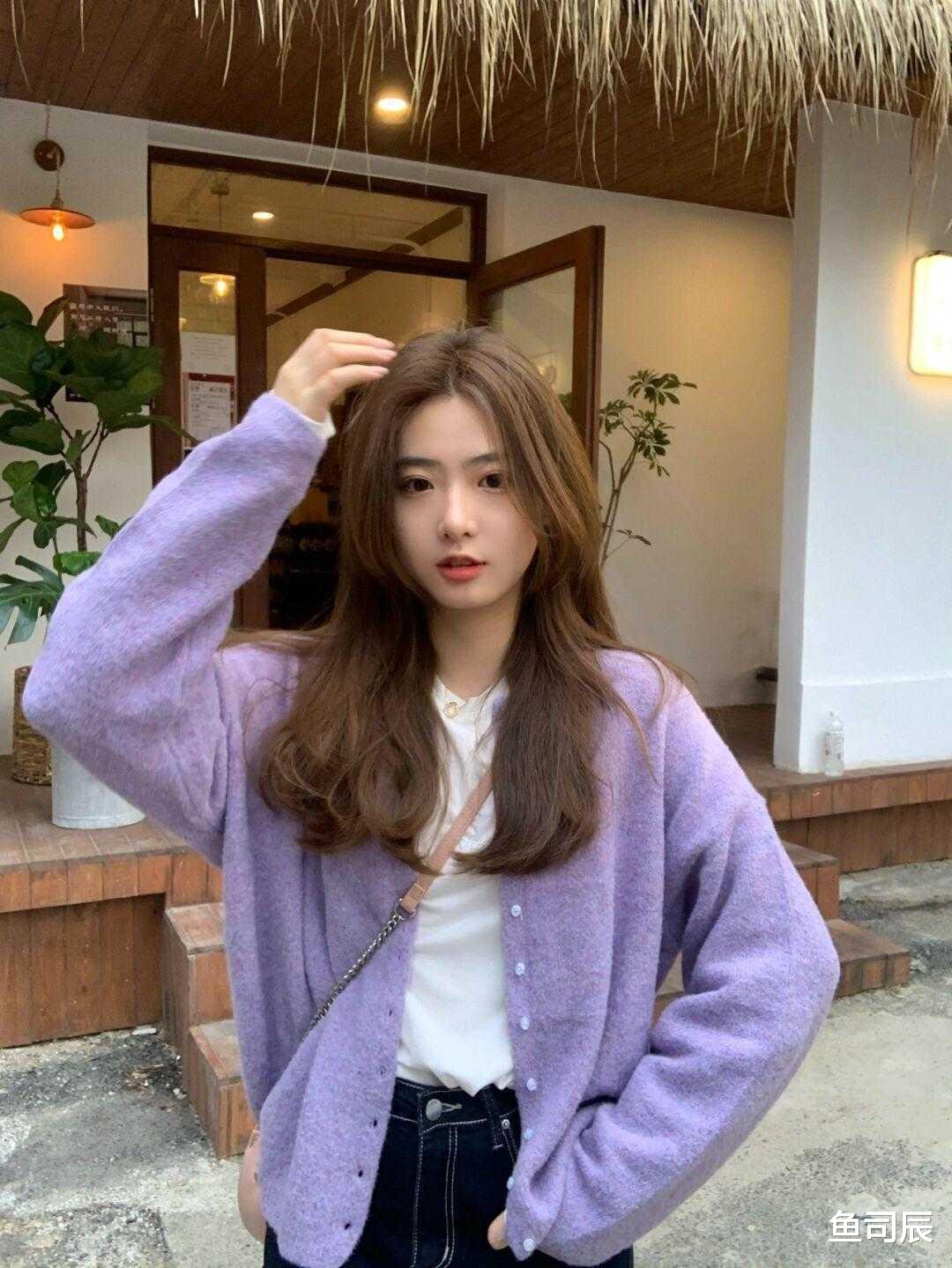 鱼司辰 冬天毛衣怎么穿才好看?试一试这5套穿搭,不光时髦还很有气质