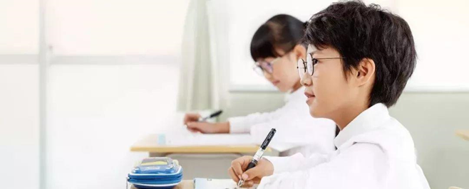 视界沐光VR视力|为了成绩,有多少孩子,被父母逼成近视?