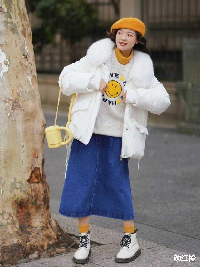 颜红橙 冬天一定要备一条高腰半身裙！不管是H型还是A型身材，都遮肉