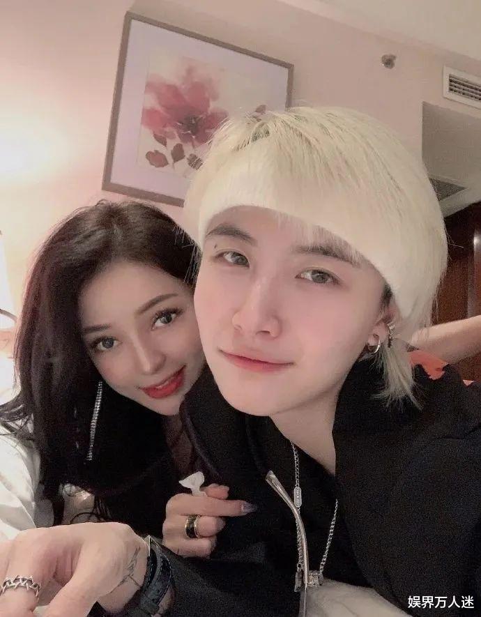 郭美美|炫富郭美美整容认不出！自曝与女生恋爱，对方是警校出身狱中认识