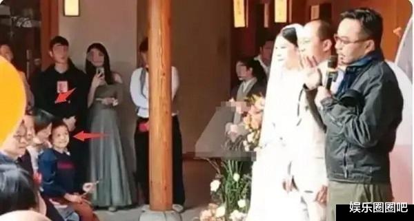 汪涵|汪涵参加外甥婚礼！二人台上激动相拥，网友：舅舅外甥分不清