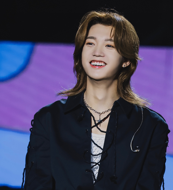 青春有你第三季|IXFORM成团首日，成员tag曝光，4位ACE，2位主舞