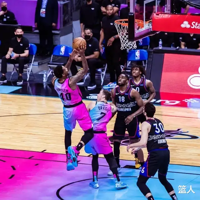 李寧|NBA球員上腳：拉塞爾穿全城9芒種配色，格里芬的球鞋很有趣