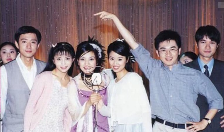 唐晶|“明明三观不正,却超火”的5部剧,别跟我说你一部没看过