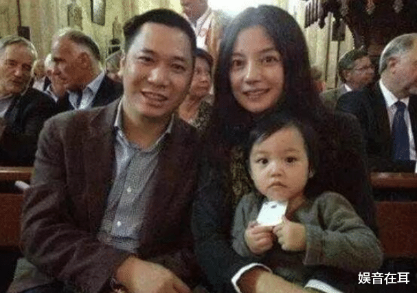 赵薇|赵薇出事无一人力挺，21年来三次涉日、割韭菜事件，倒台早有预兆