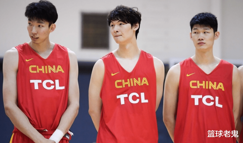 周琦|男籃現(xiàn)役最強中鋒排名！周琦第1，易建聯(lián)排名引爭議，1人被低估