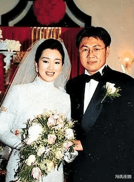 巩俐|2017年，70岁的米歇尔向52岁的巩俐表白：我年收入5个亿，可以养活你