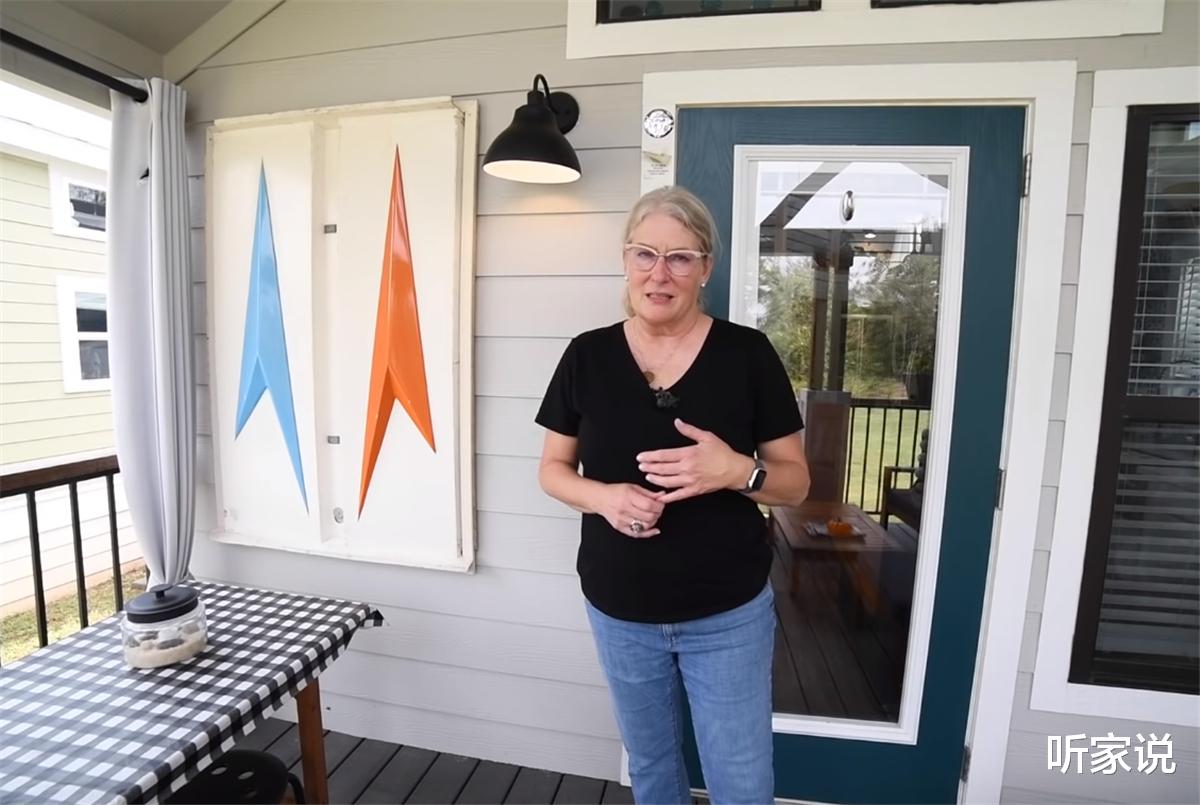 一位65岁奶奶独居37㎡小家：利用4米层高做卧室，蜗居日子转眼1年