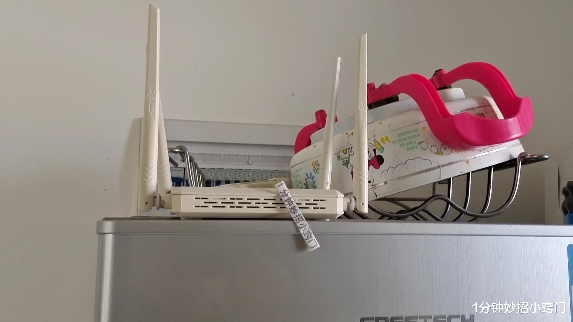 路由器|路由器旁邊，不要放這3樣東西 ，好多人還不懂，導致網速又慢又卡