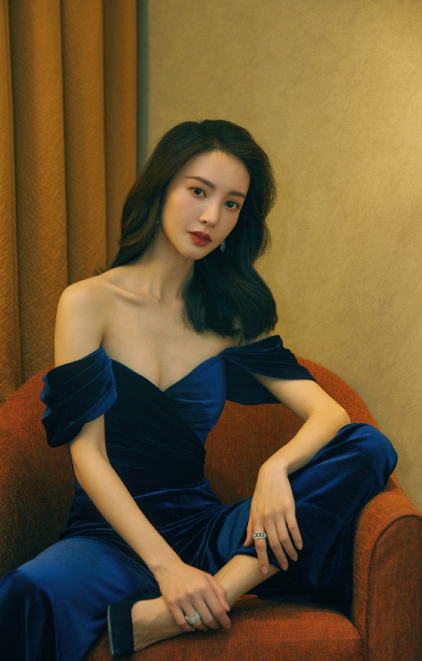 金晨|金晨新剧与Angelababy撞男主，展开正面交锋，你更期待哪一部？