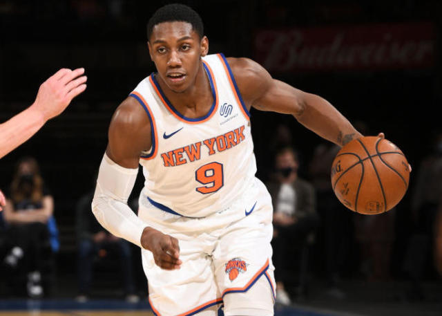 罗斯|32分7板10助！特雷杨绝杀刷新历史，罗斯虽败犹荣，黑马要杀出重围