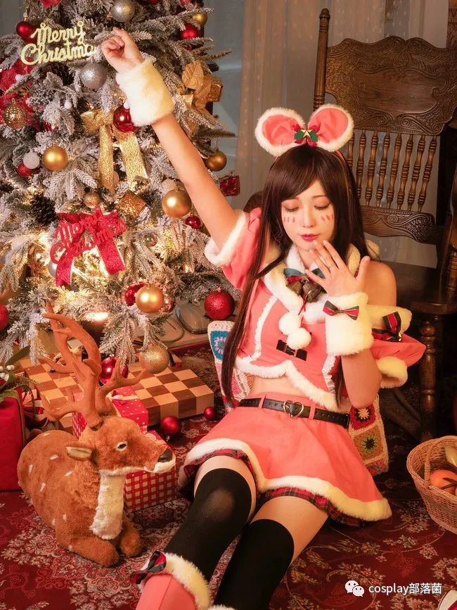 |cos：绊爱圣诞cos正片，满屏的甜蜜风