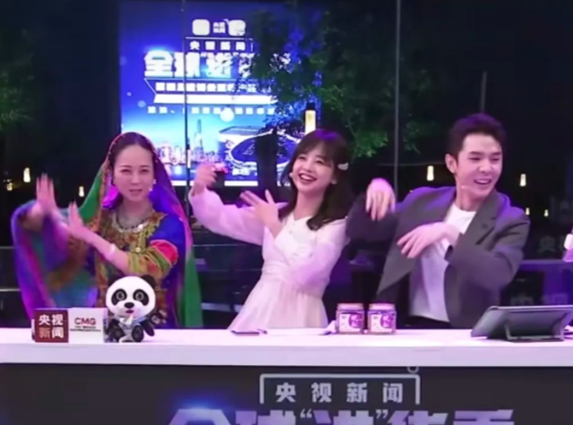 带货|王冰冰直播带货,12万件商品一分钟卖光,主播“陈重”功不可没