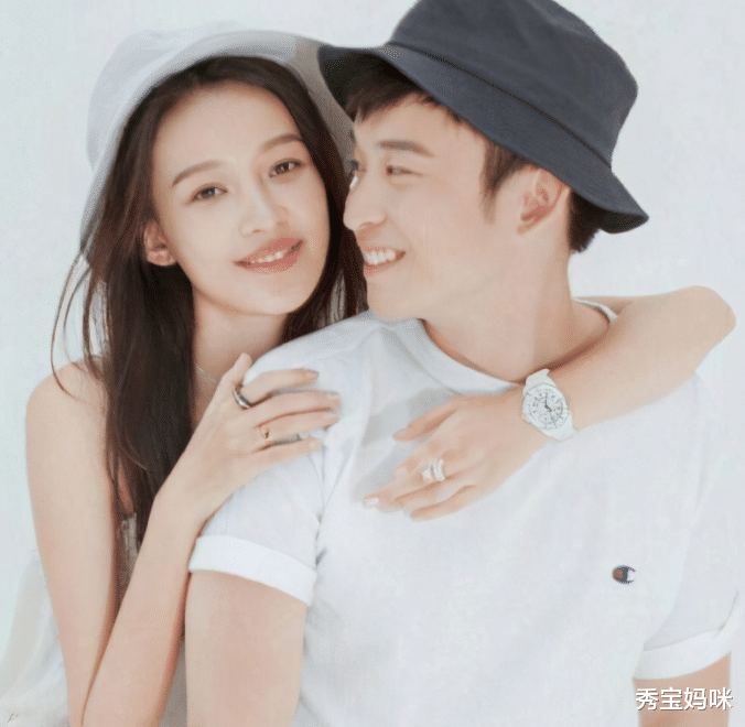 董子健|董子健女儿睫毛“太长”，长相神似动漫人物，完美继承父母优点