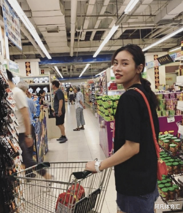 刘灵玲|被称为蹦床界徐冬冬，蹦床女神刘灵玲有多美？徐冬冬的回答很真实