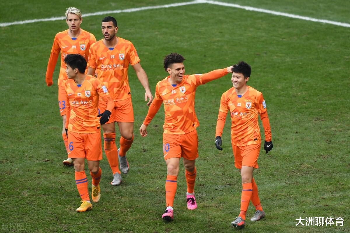 中超|昨天15点！中超爆出猛料：鲁能核心外援将前往中国，郝伟全速冲冠