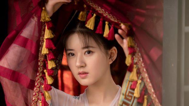 爷孙恋|电视剧播放指数：《司藤》掉下“神坛”，《十二谭》仅第八，第一逆袭成功！