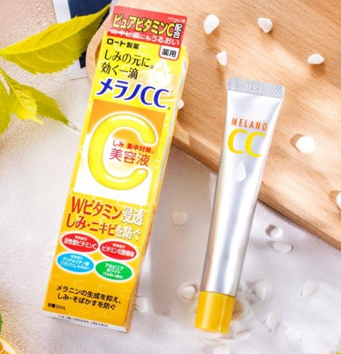 觅颜时尚馆|6款当红的美白精华盘点,爱美的女生都在悄悄用