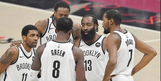 篮网队|美记：布鲁克林篮网会裁掉阿德，并且以底薪签下索恩-梅克