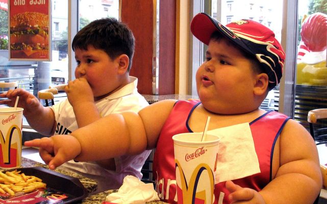 卫星 被美卫星拍到，400万吨“巨兽”正逼近中国，全人类或无法幸免