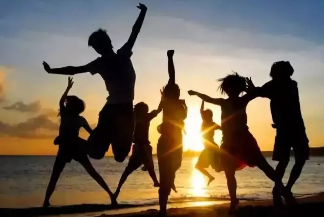 知楠|时代抛弃你的时候,不会和你说再见!