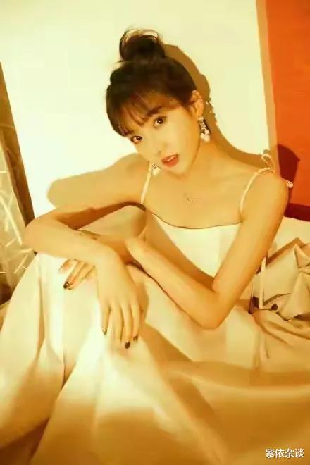 苏晓彤|《御赐小仵作》苏晓彤，凭什么把白鹿和李沁都刷下去，获最佳女主