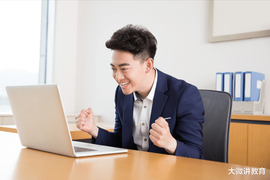 教师|2021“最受欢迎”职业排行，教师仅排第9，榜首叫人羡慕