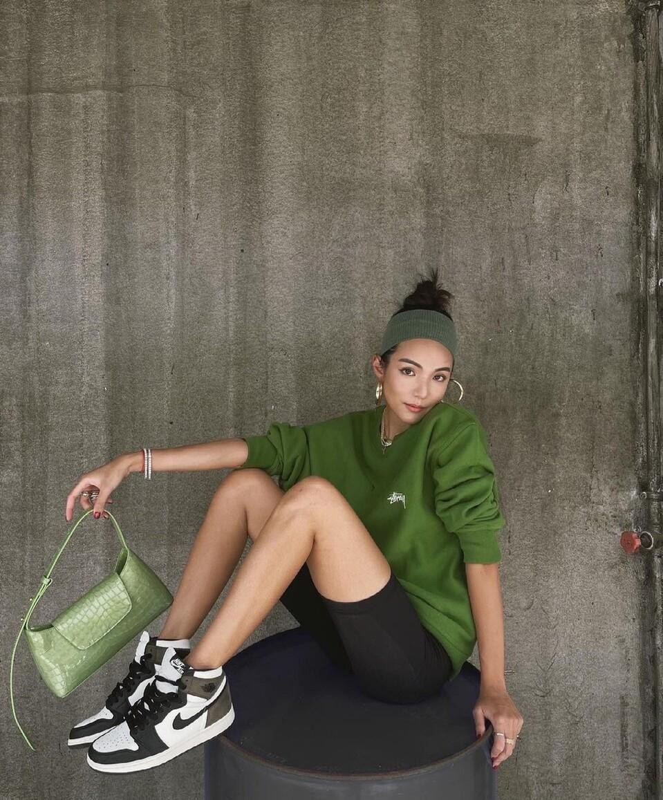 白小白的衣橱|绿色的时髦感你知道多少?嫩绿色、豆绿色都很美,想减龄就来试试